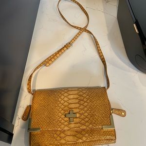 Gianni bini crossbody